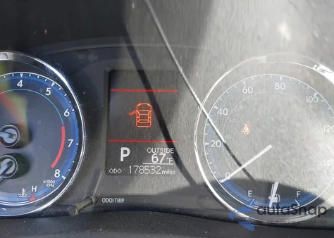 2017 Toyota Corolla Le из США, поврежденный, VIN 5YFBURHE4HP657791